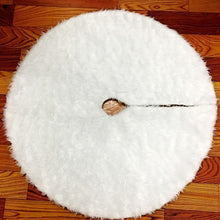 Load image into Gallery viewer, Faux Fur Christmas Tree Skirt