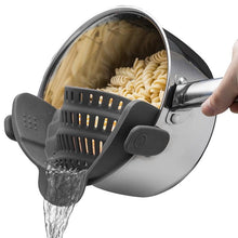 Load image into Gallery viewer, Clip on Silicone Food Strainer