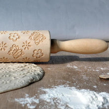 Load image into Gallery viewer, Easter 3D Embossing Rolling Pin
